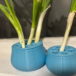 GLOW IN THE DARK Blue Modern Planter Set, PERFECT for Green Onions